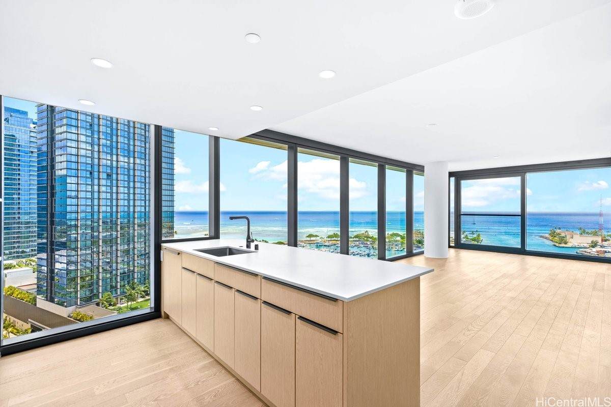 https://bt-photos.global.ssl.fastly.net/honolulu/orig_boomver_4_202612578-2.jpg
