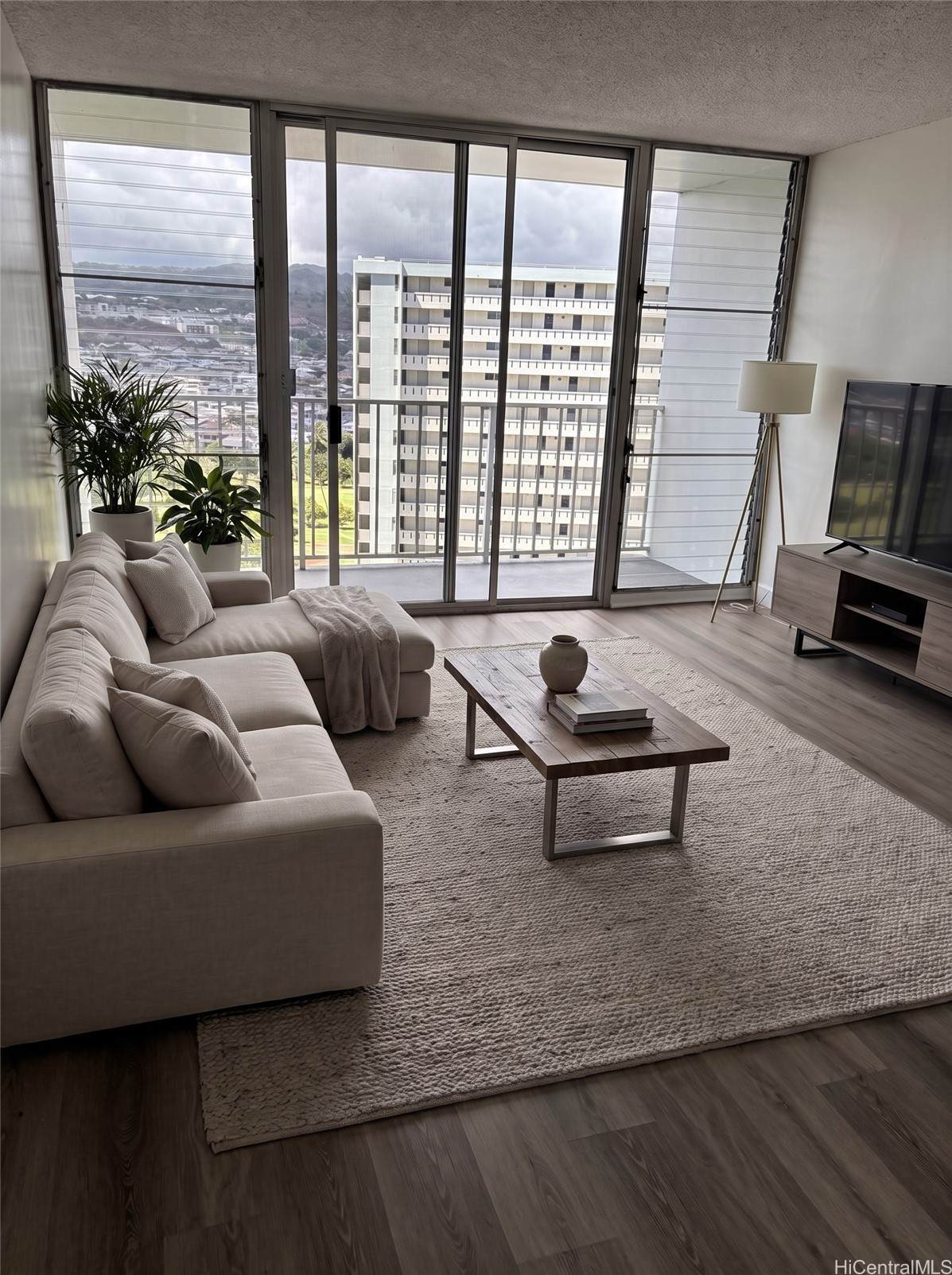 https://bt-photos.global.ssl.fastly.net/honolulu/orig_boomver_3_202614456-2.jpg