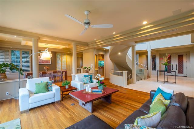 3939 Kahala Avenue - Photo 1