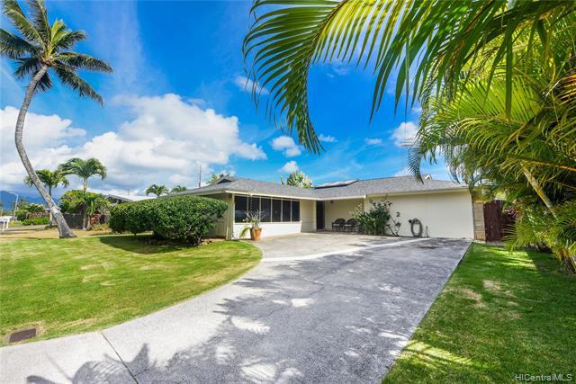 176 Aikahi Loop - Photo 1