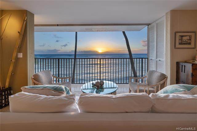 2987 Kalakaua Avenue - Photo 1