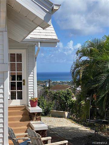 729 Hanole Place - Photo 1
