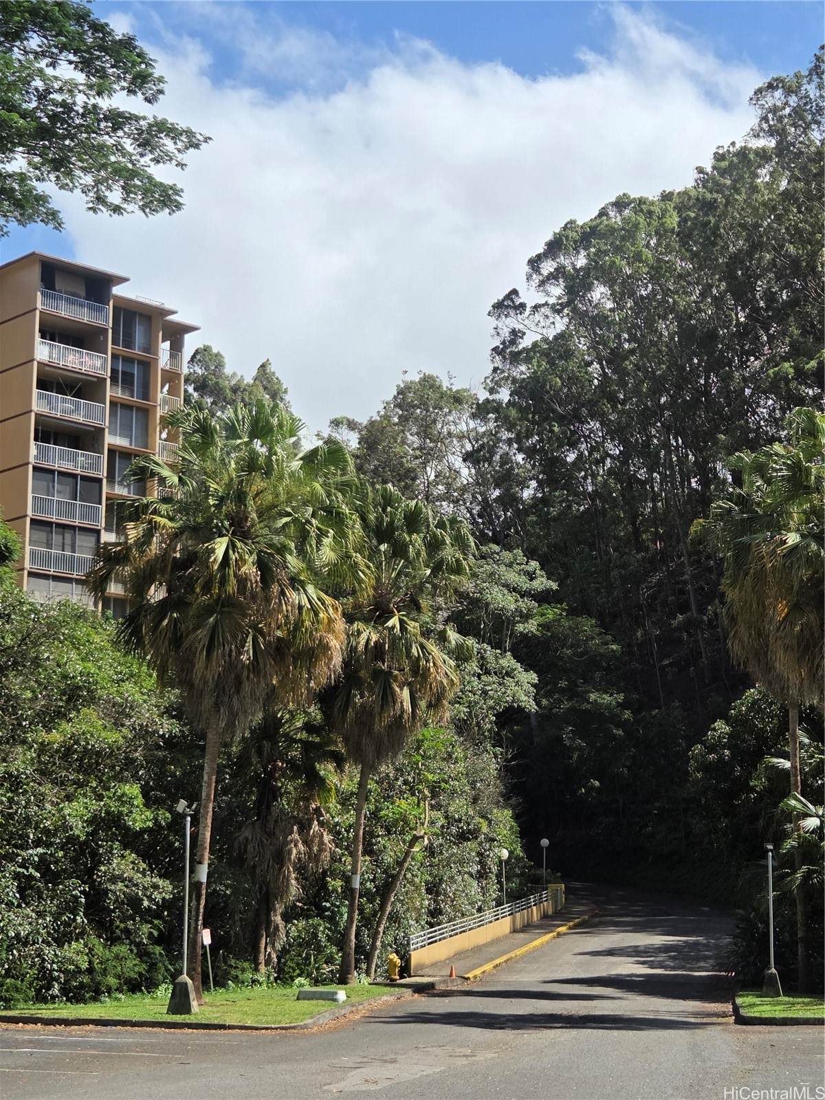 https://bt-photos.global.ssl.fastly.net/honolulu/orig_boomver_6_202610364-2.jpg