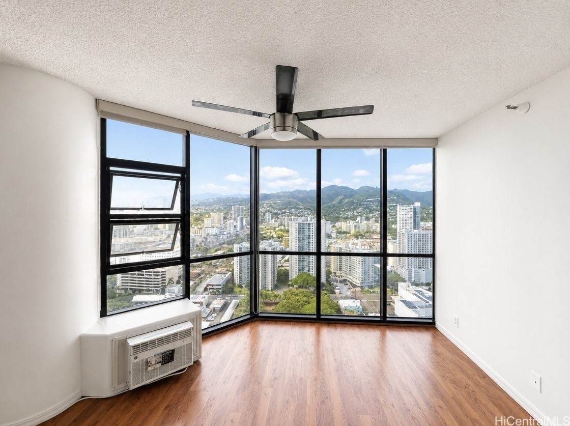 https://bt-photos.global.ssl.fastly.net/honolulu/orig_boomver_6_202614525-2.jpg