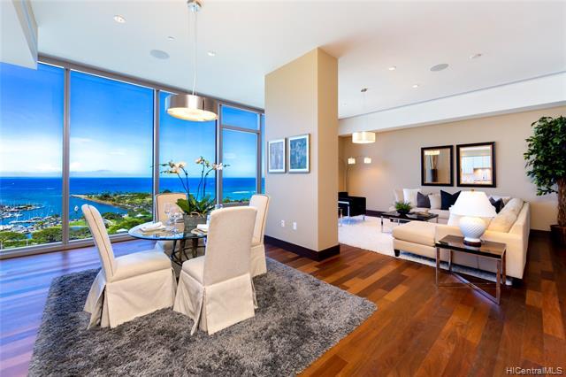 1555 Kapiolani Boulevard - Photo 1