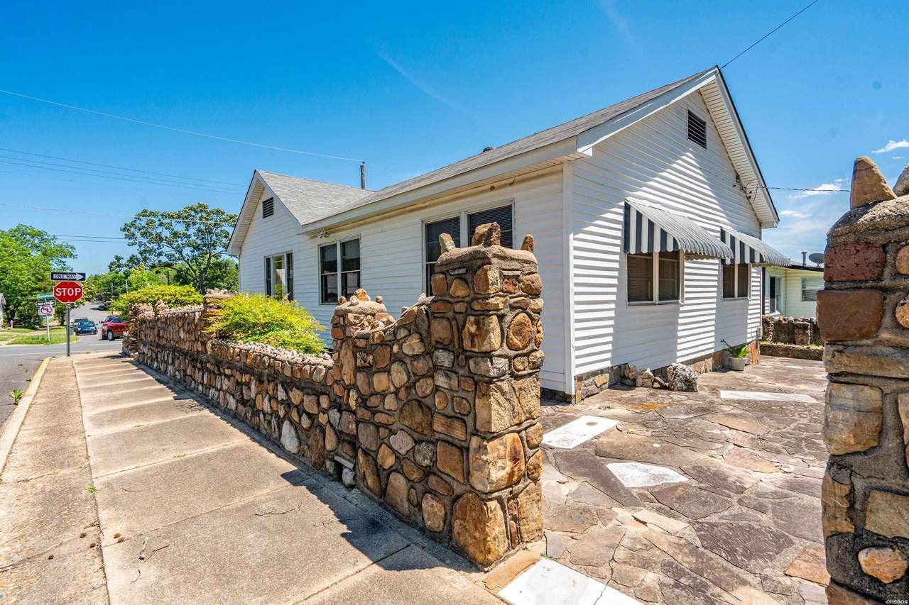 400 Summer Street - Photo 1