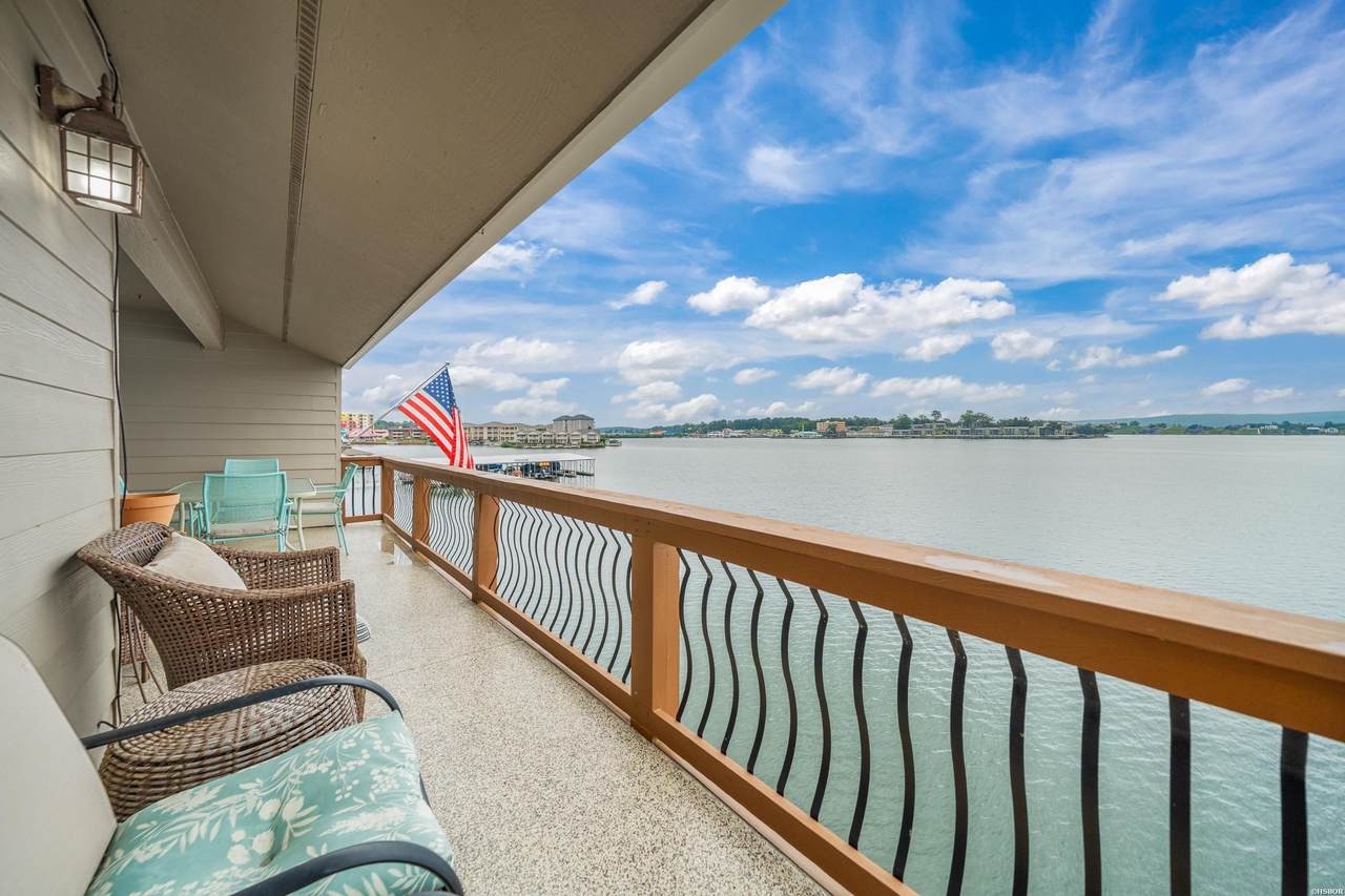 200 Pretti Point - Photo 1