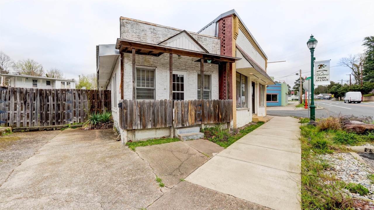 865 Park Avenue - Photo 1