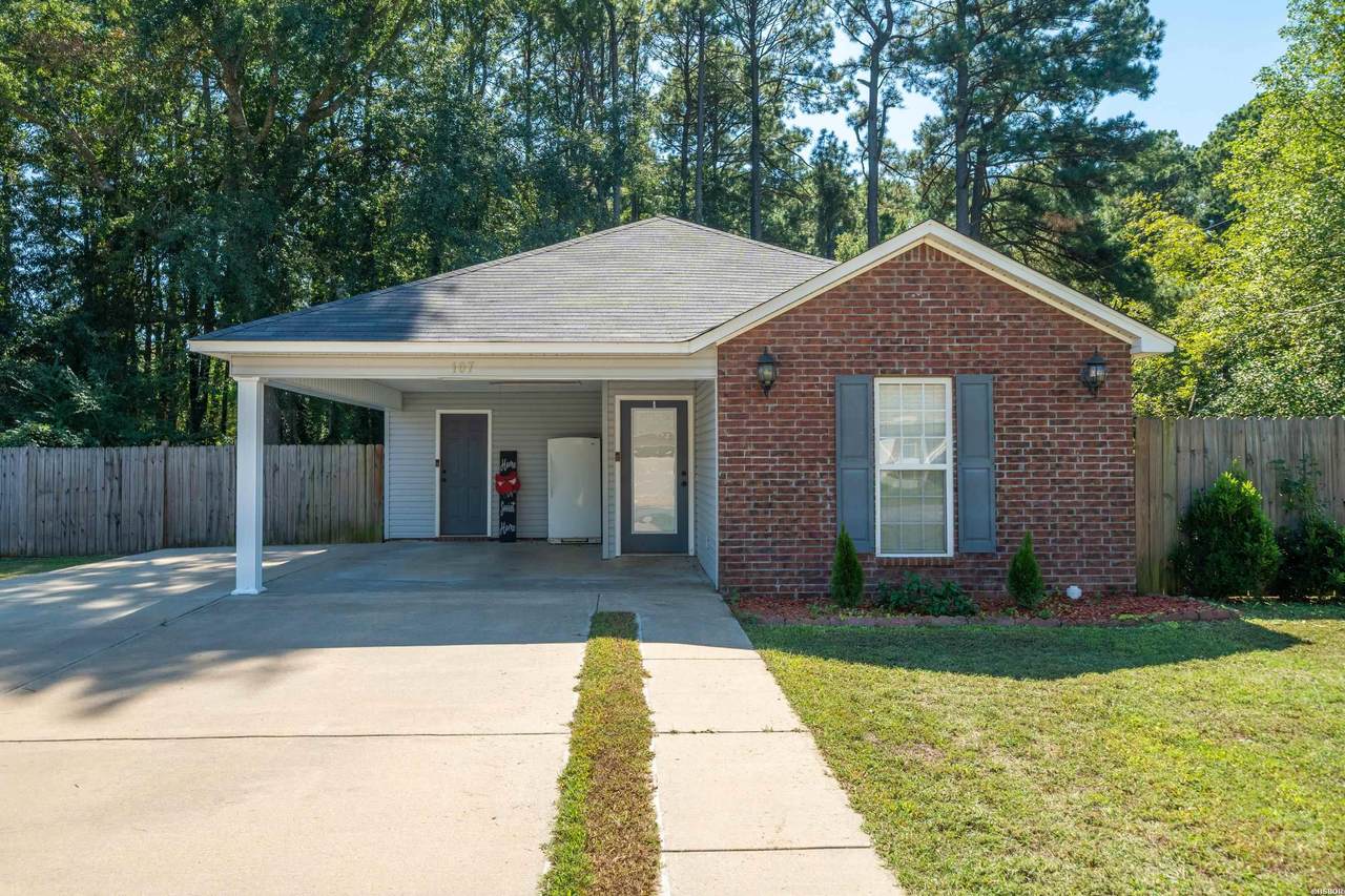 107 Sunset Drive - Photo 1