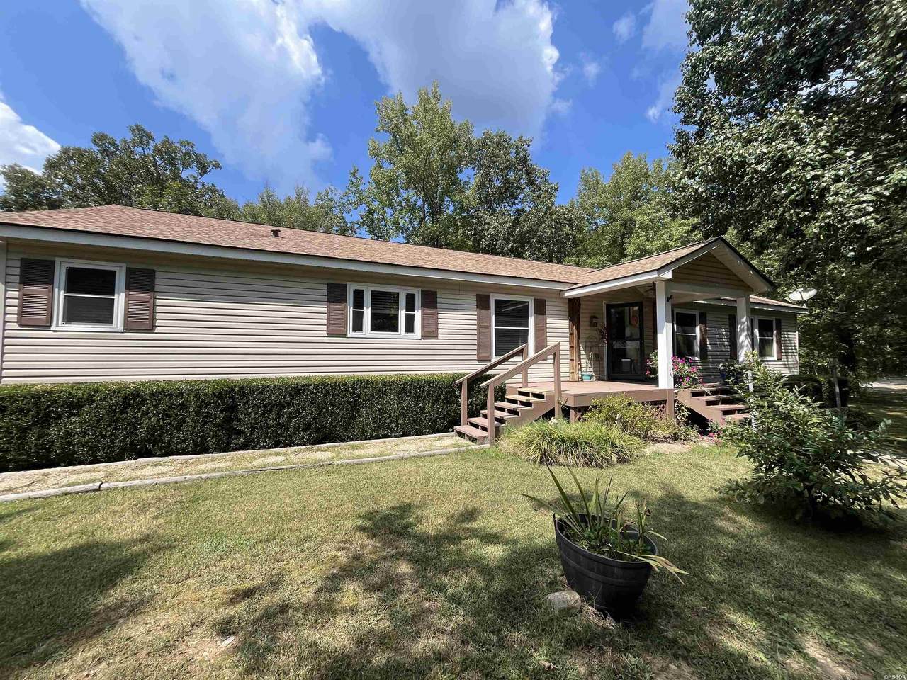 359 Denise Lane - Photo 1