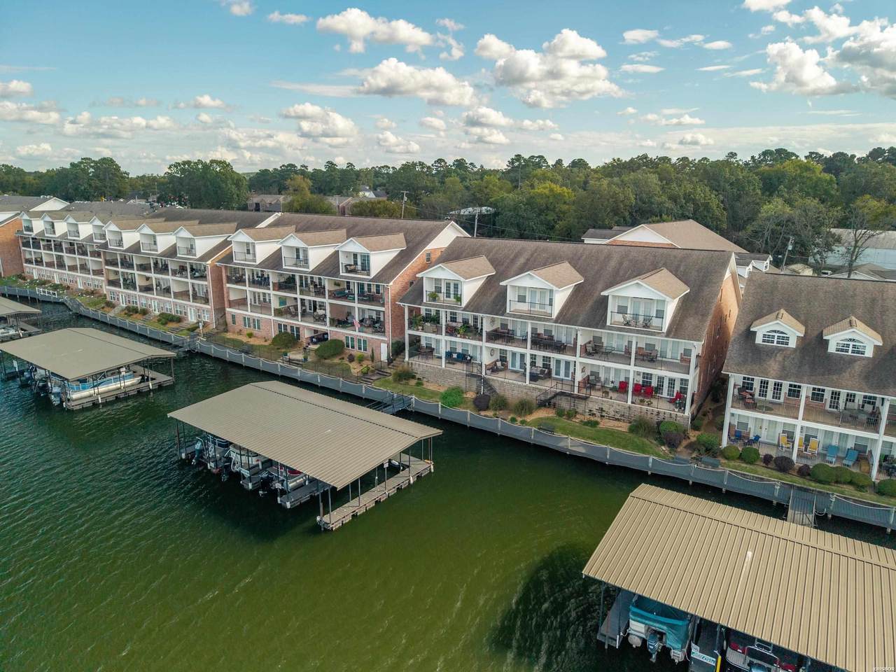 451 Lakeland - Photo 1