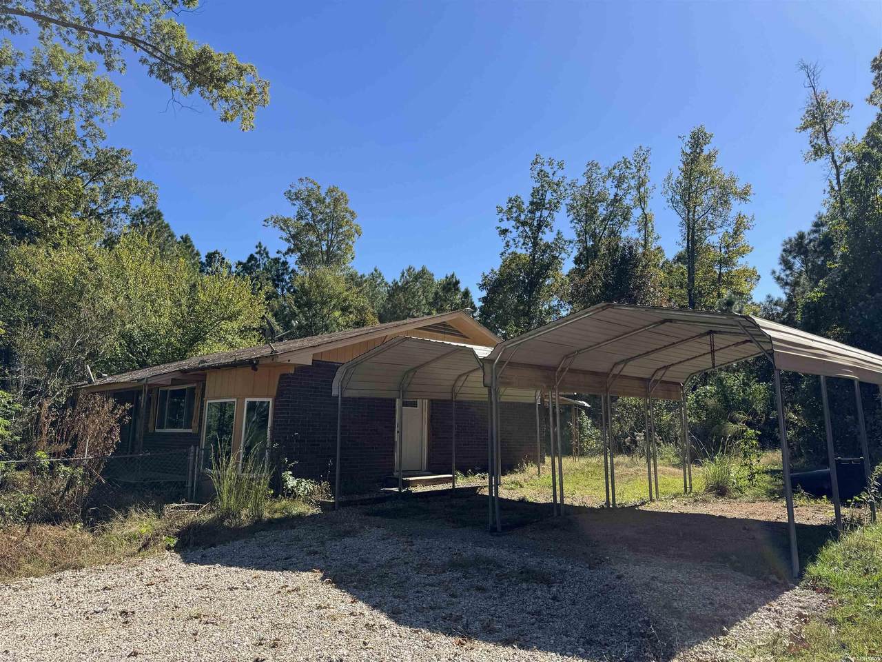 1541 Kennedy Road - Photo 1