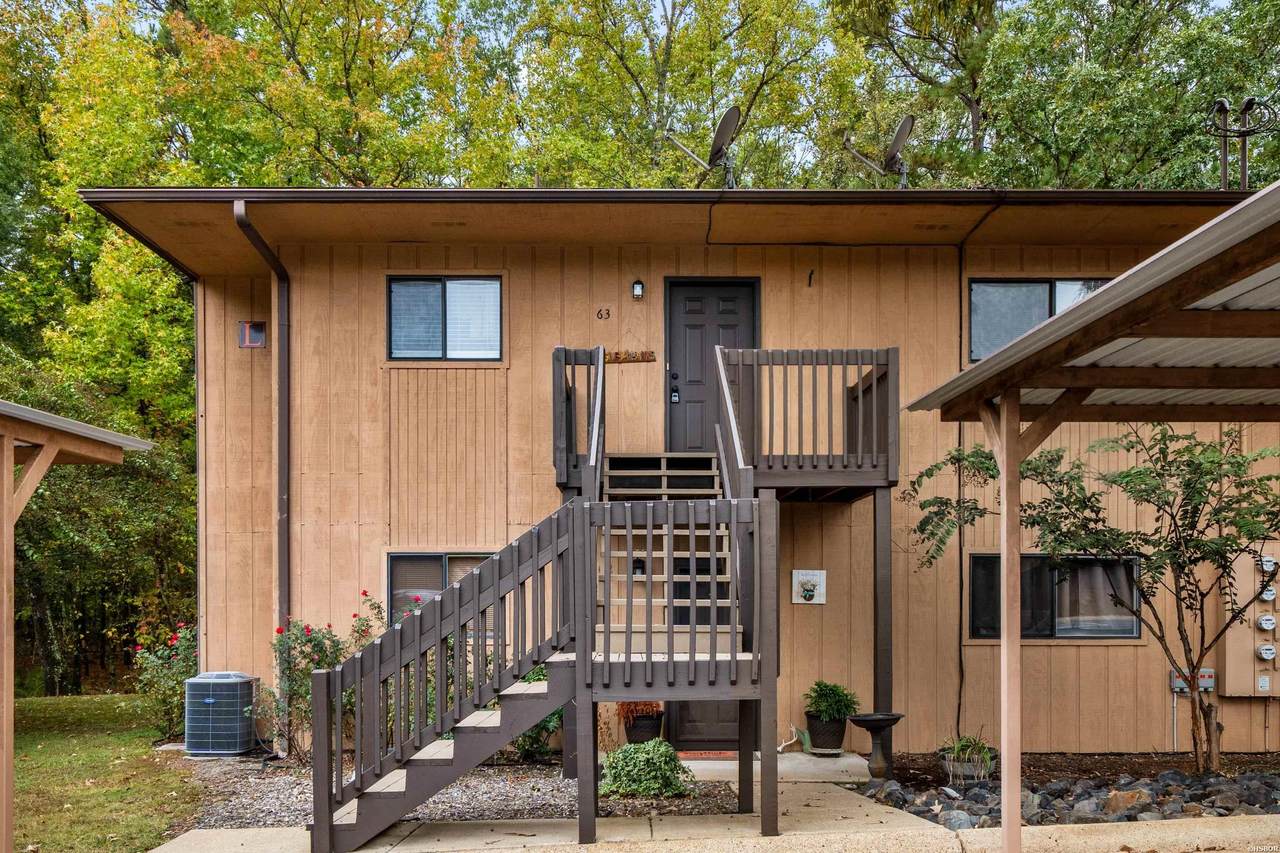 1100 Woodlawn Avenue - Photo 1