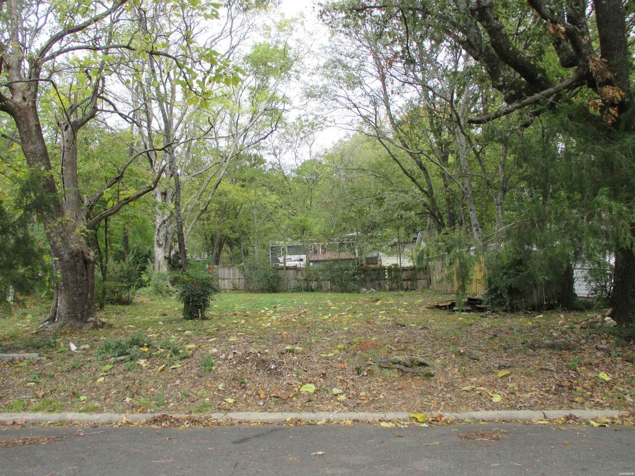 1004 Rector Street - Photo 1