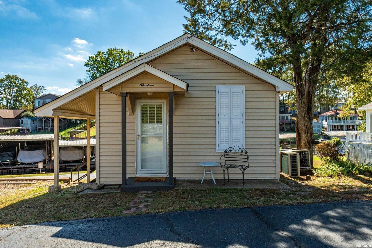 105 Chambers Point - Photo 1