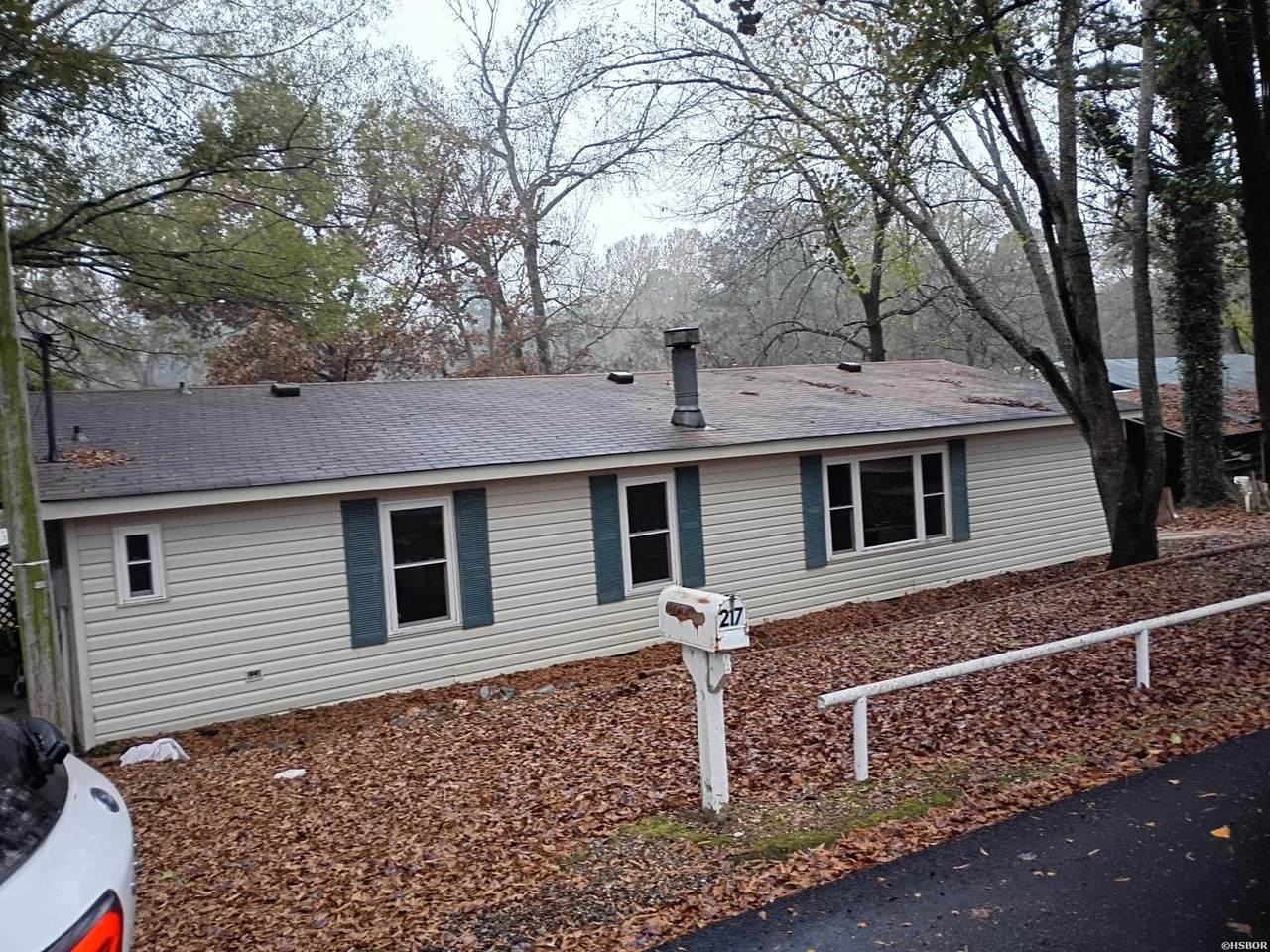 217 Iroquois Road - Photo 1