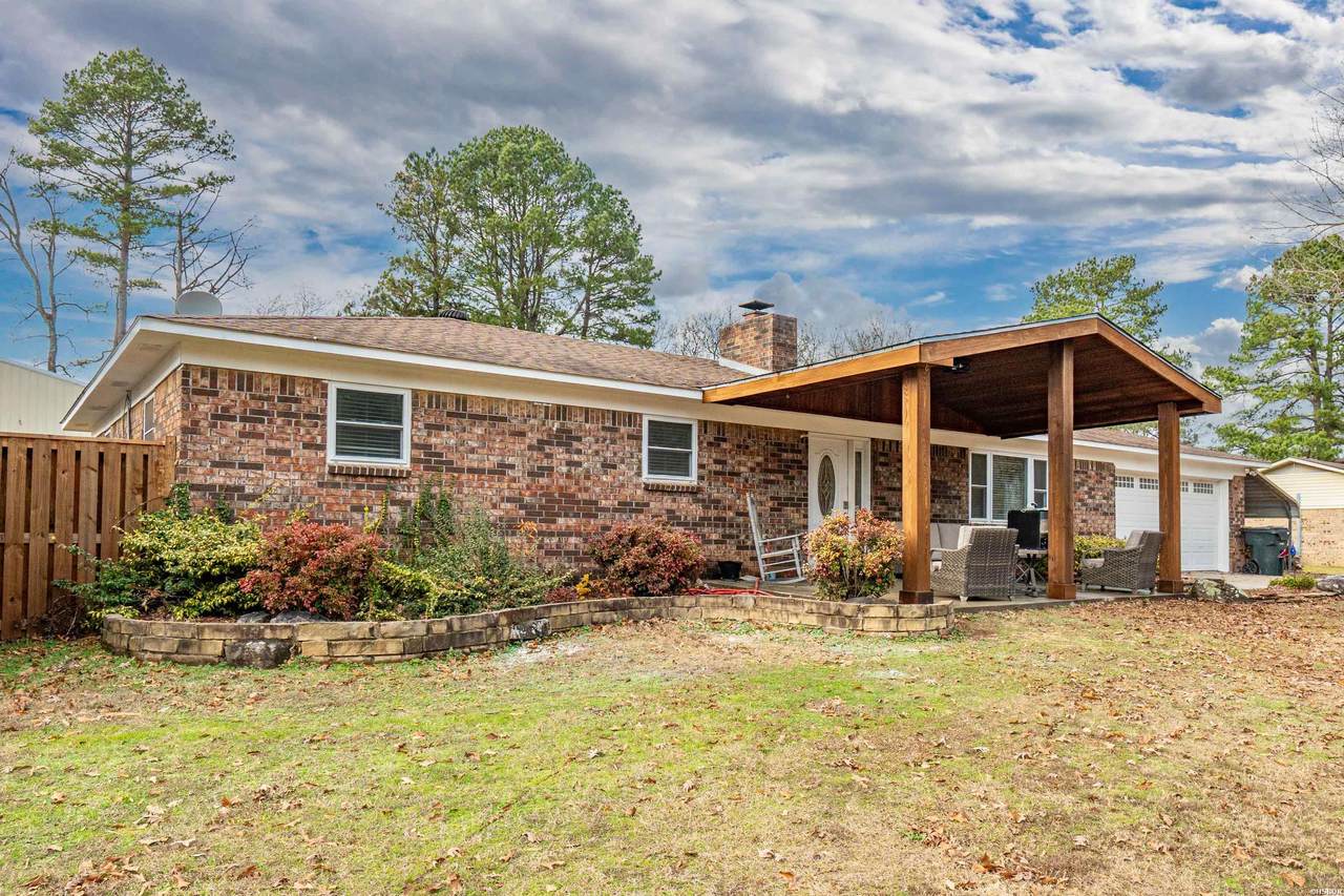 101 Teresa Lane - Photo 1