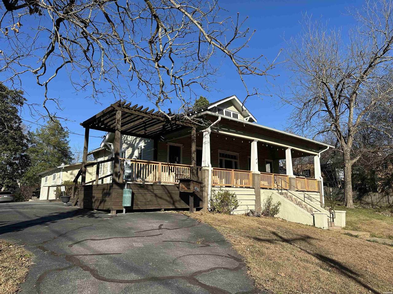 1003 Park Avenue - Photo 1