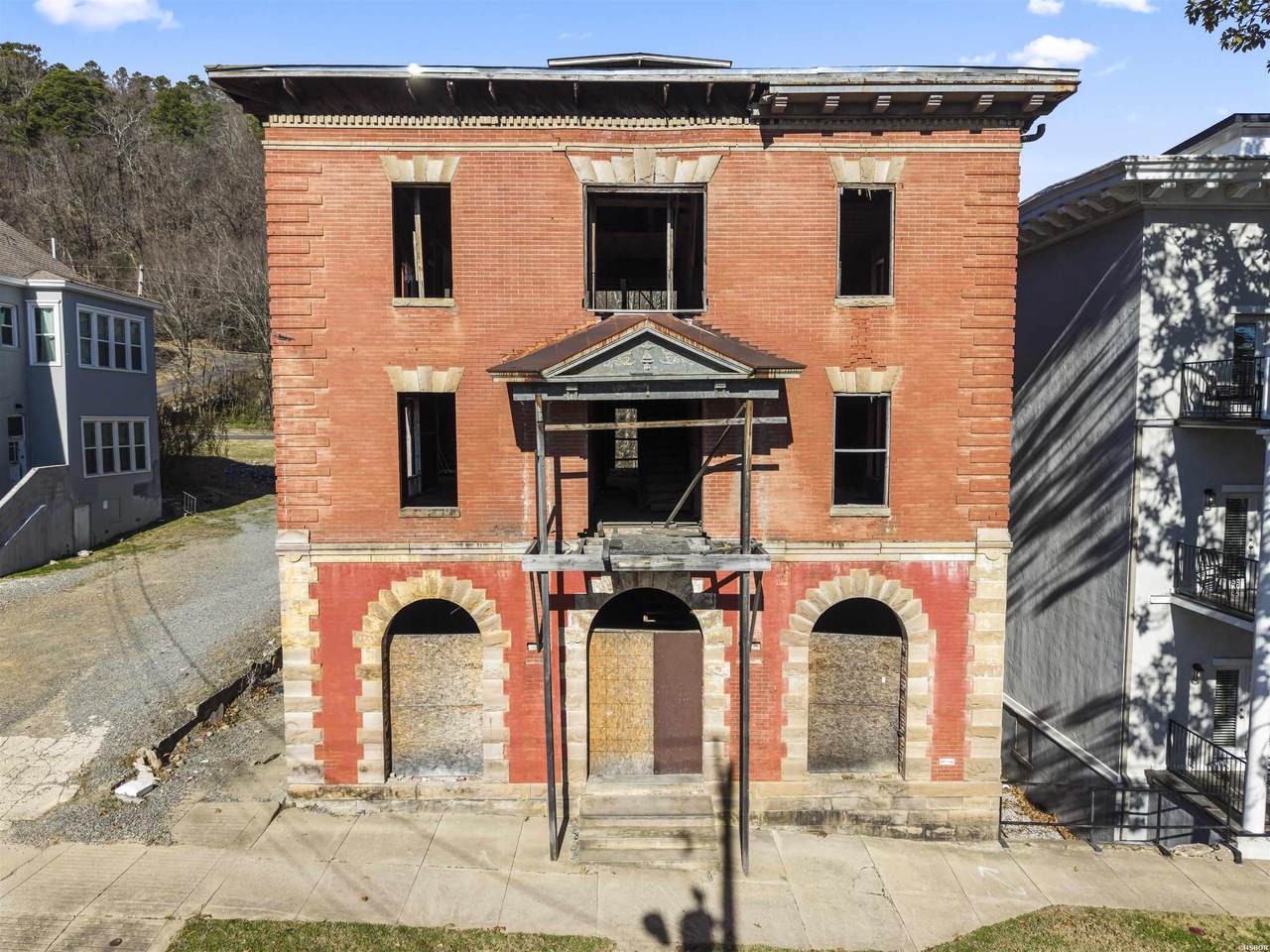 228 Prospect Avenue - Photo 1