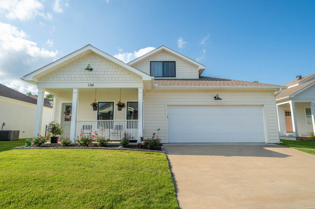 134 Clearwater Cove - Photo 1