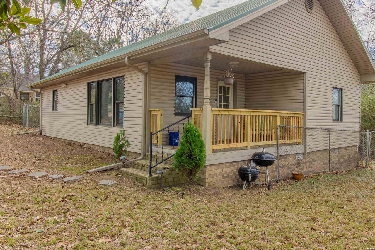 1017 Sulphur Springs Road - Photo 1