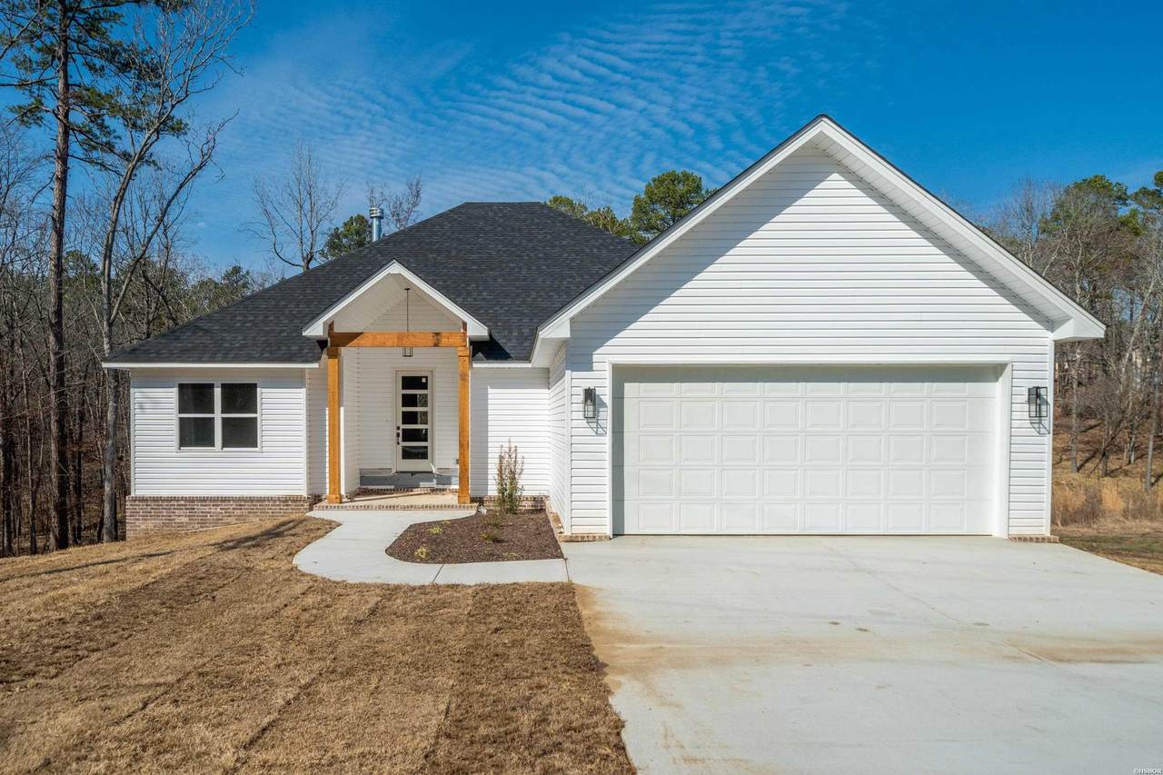 347 Diamondhead Drive - Photo 1