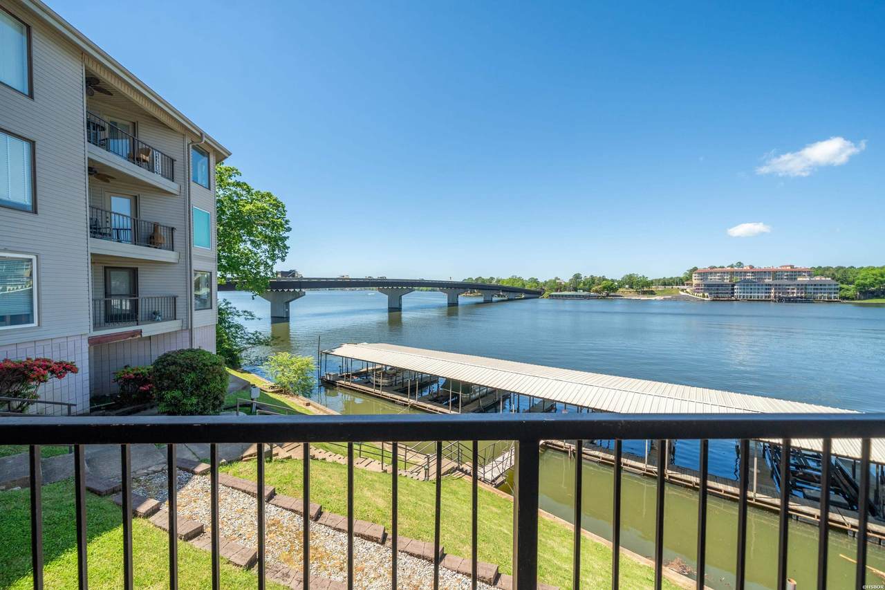 101 Long Island Drive - Photo 1