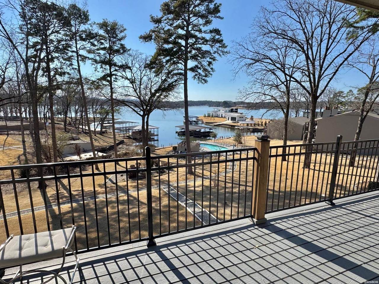 208 Daffodil Street - Photo 1