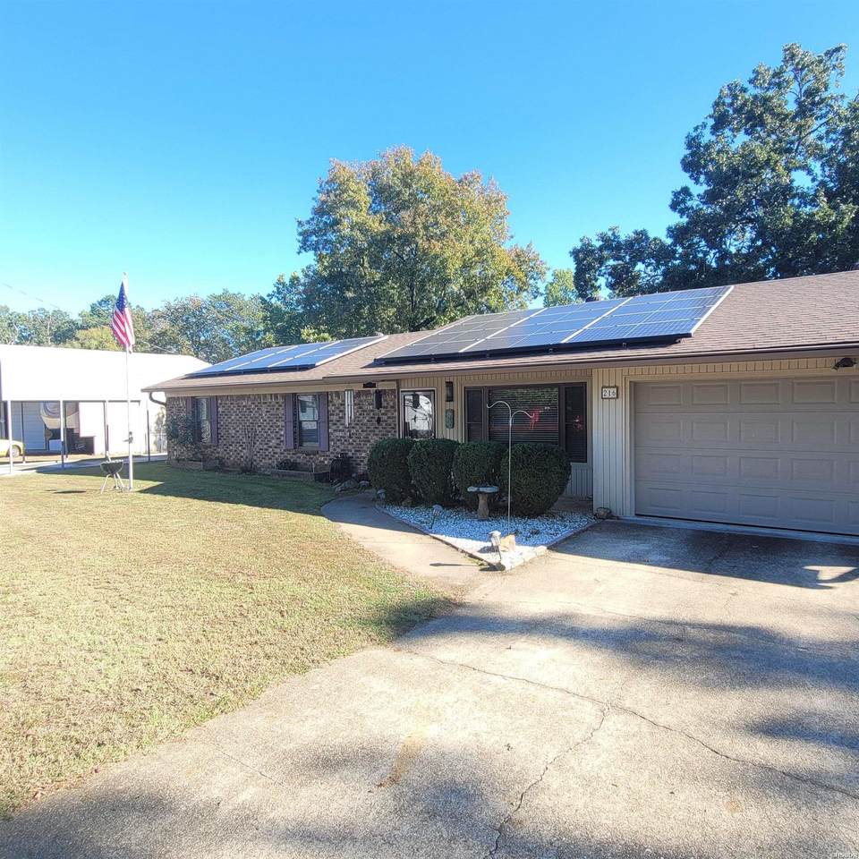 216 Remington Terrace - Photo 1