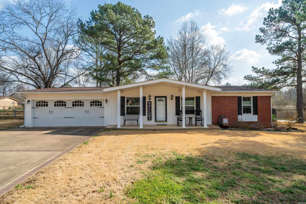 830 Bellaire Drive - Photo 1