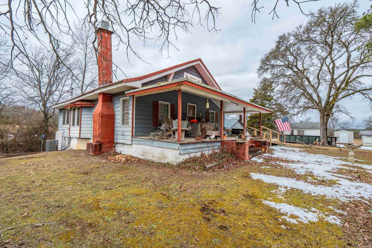 173 Memorial West Lane - Photo 1