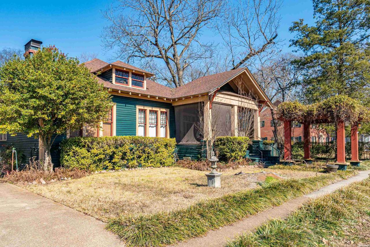 304 Cherry Street - Photo 1