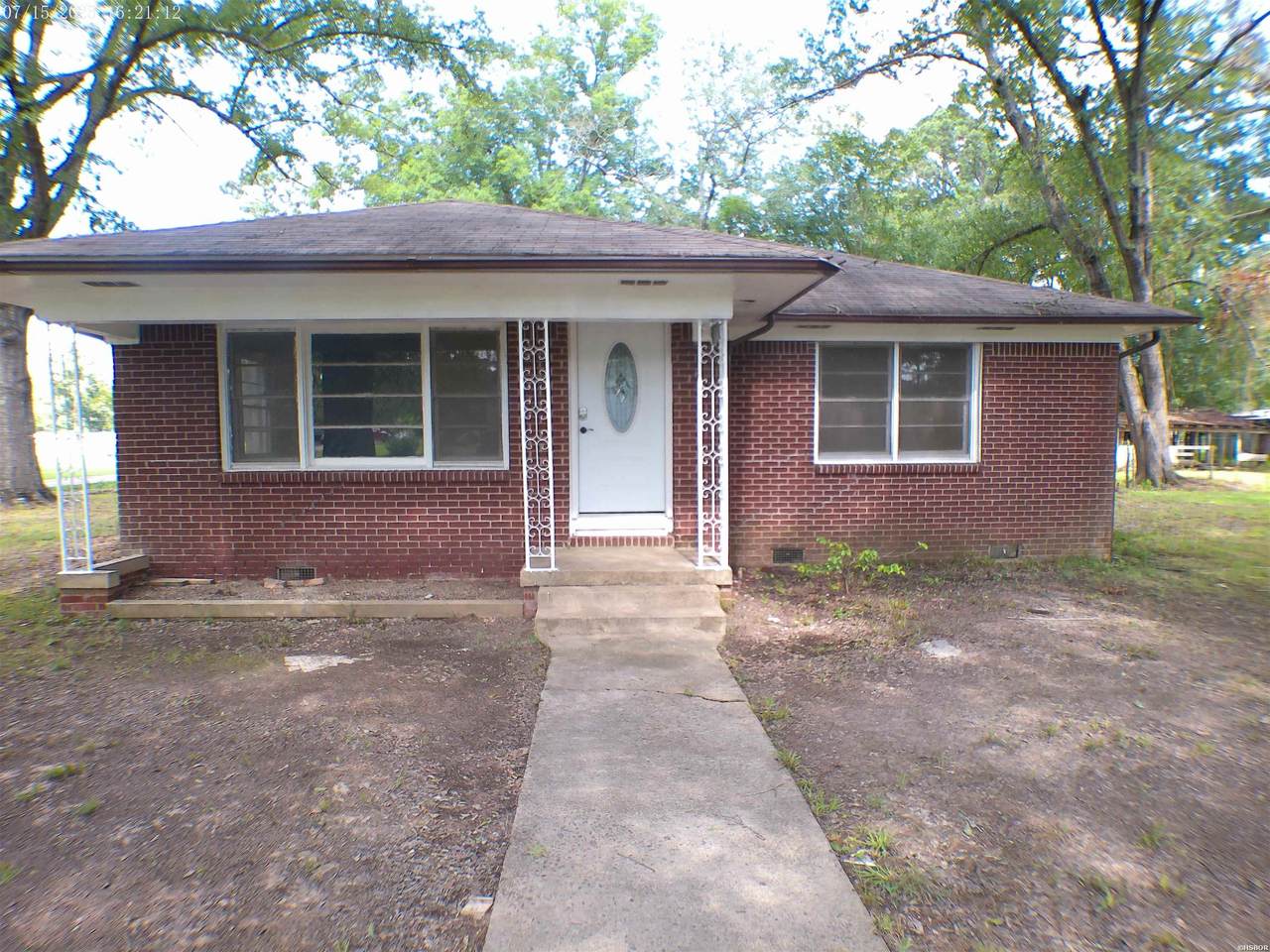 109 7TH Street - Photo 1