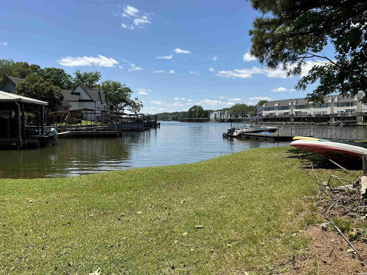 109 Bayshore Cove - Photo 1
