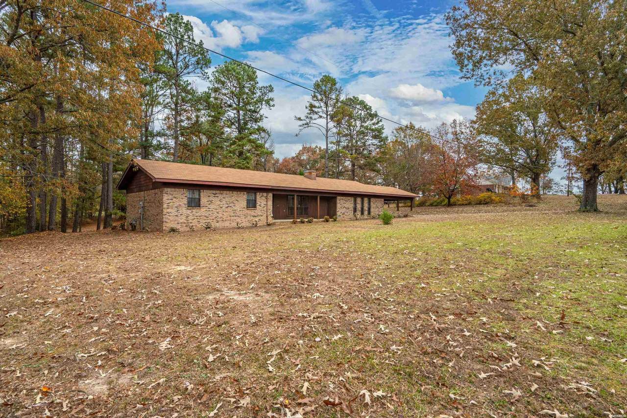 1068 Spring House Road - Photo 1