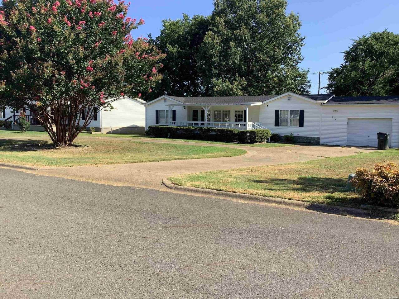 129 Century Circle - Photo 1