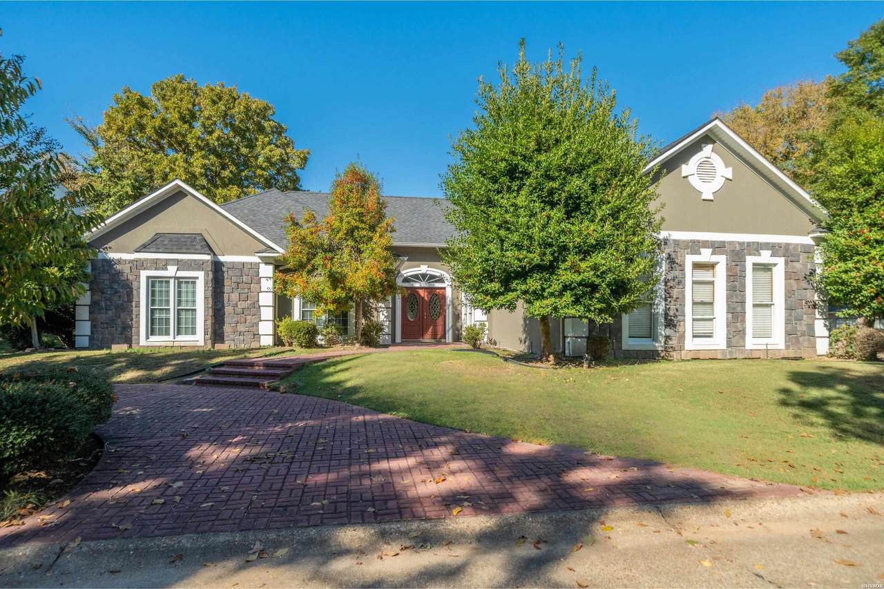 220 Osprey Drive - Photo 1