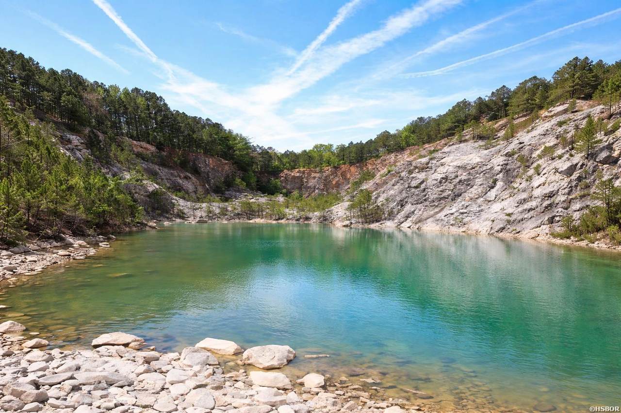 https://bt-photos.global.ssl.fastly.net/hotsprings/1280_boomver_2_154640-2.jpg