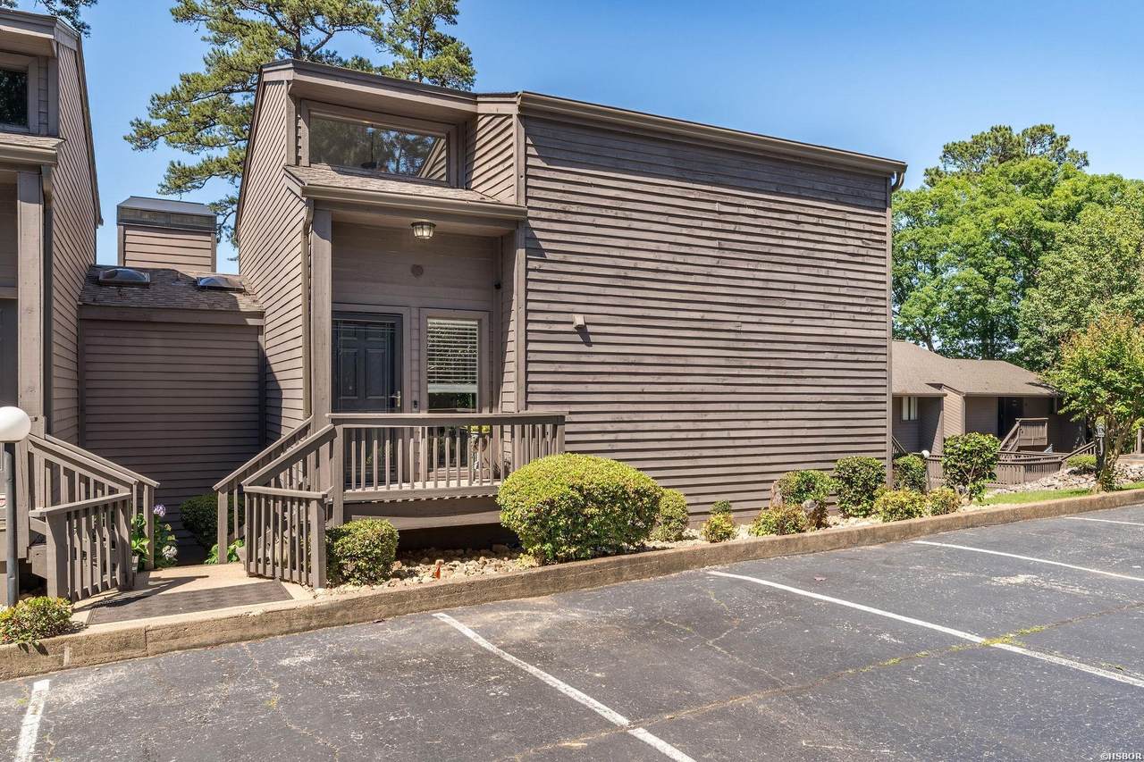 200 Hamilton Oaks Drive - Photo 1