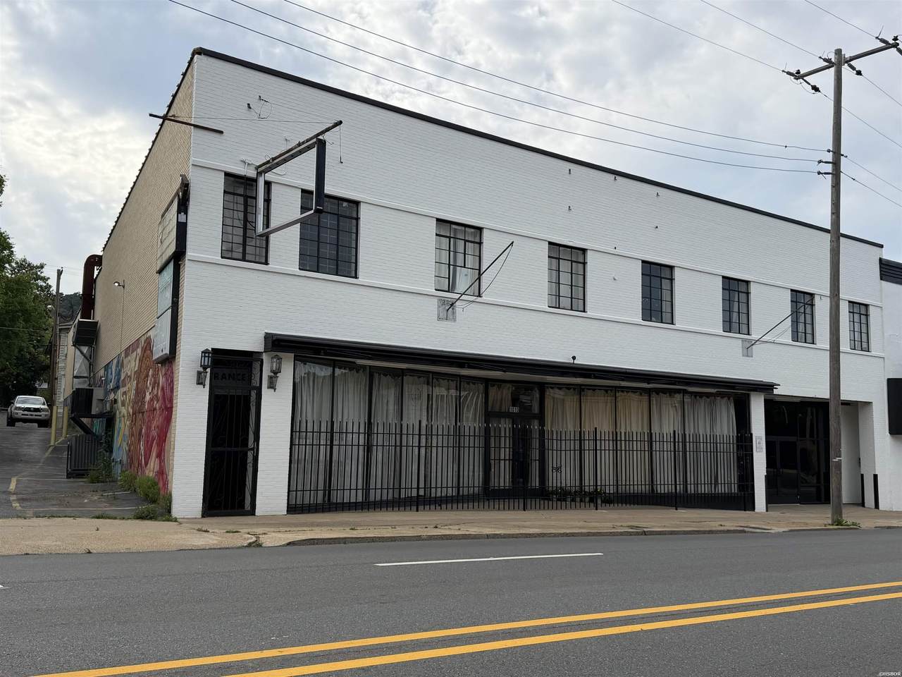 1010 Central Avenue - Photo 1
