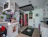 301 Dexter Street - Photo 8
