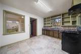 806 Woodlawn - Photo 10