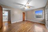 806 Woodlawn - Photo 14