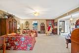 190 Woodlore Point - Photo 4