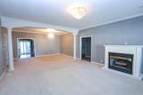 221 Perry - Photo 3