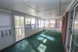221 Perry - Photo 8