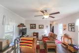 190 Waggoner Street - Photo 3