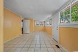 107 Barry Street - Photo 17