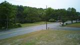 000 Malvern Avenue - Photo 10