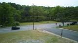 000 Malvern Avenue - Photo 11